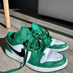 Jordan 1 Low Pine Green